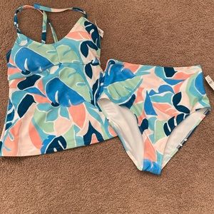 New with tags tropical print, bikini set